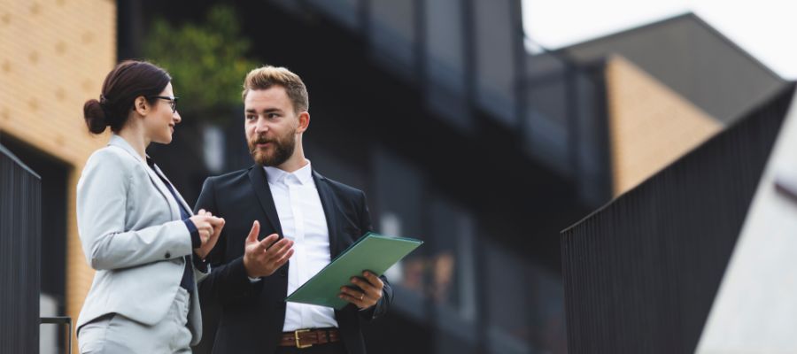 Agent and client consultation